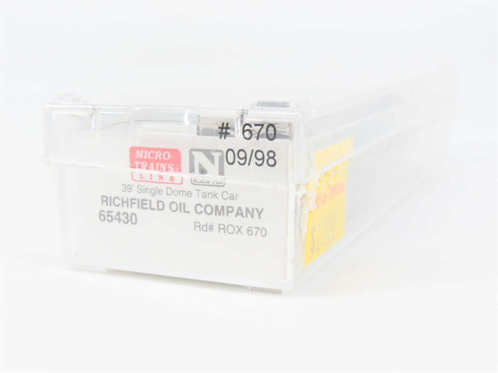 N Scale Micro-Trains MTL 65430 ROX Richfield Oil Company 39' Tank Car 670 RTR