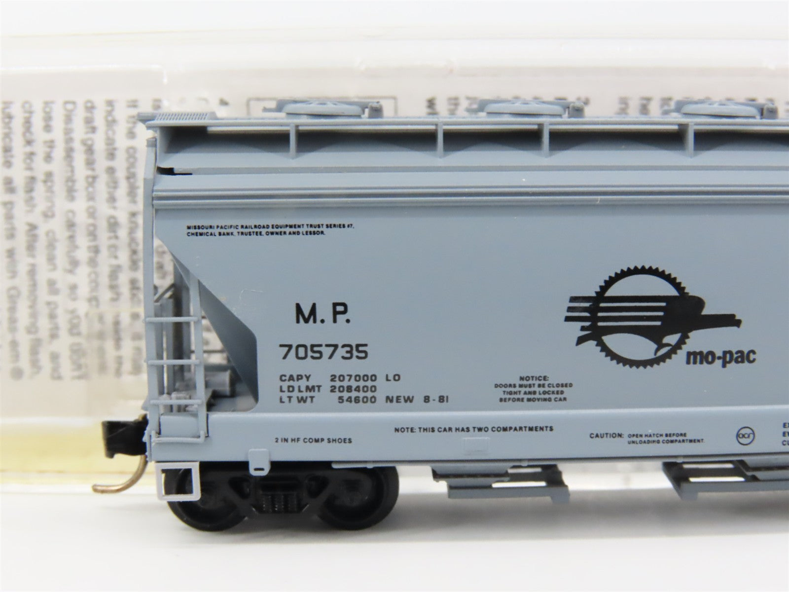 N Scale Micro-Trains MTL 92030 Missouri Pacific 2-Bay ACF Centerflow Hopper RTR