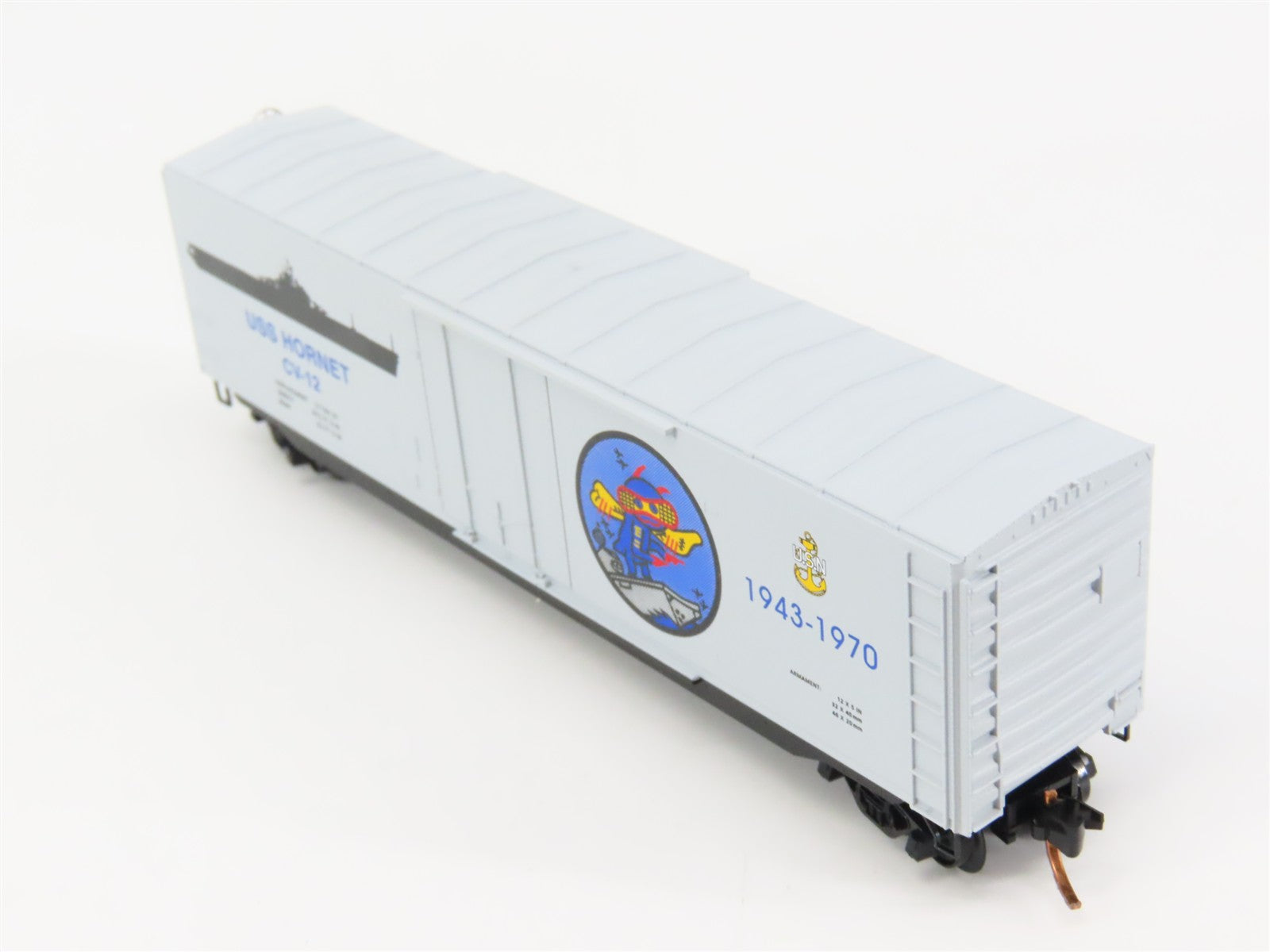 N Scale Micro-Trains MTL 03800402 USN US Navy 50' Box Car CV-12 RTR
