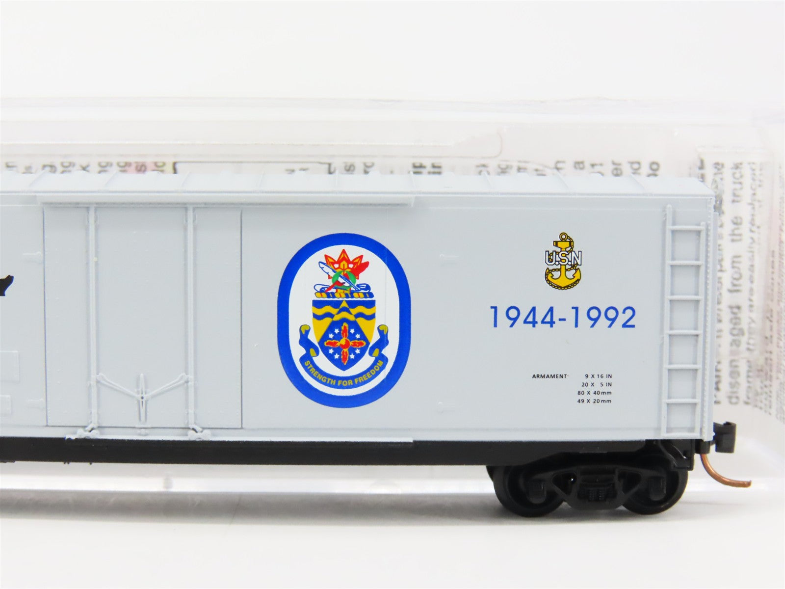 N Scale Micro-Trains MTL 03800401 USN U.S. Navy 50' Box Car BB-63 RTR