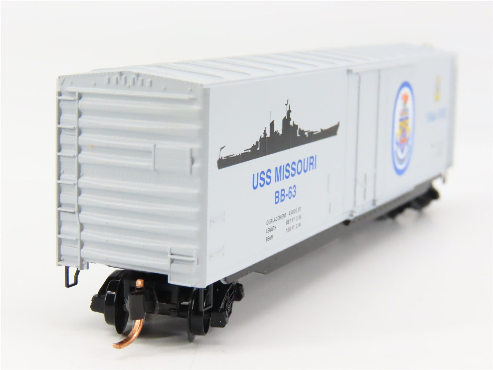 N Scale Micro-Trains MTL 03800401 USN U.S. Navy 50' Box Car BB-63 RTR