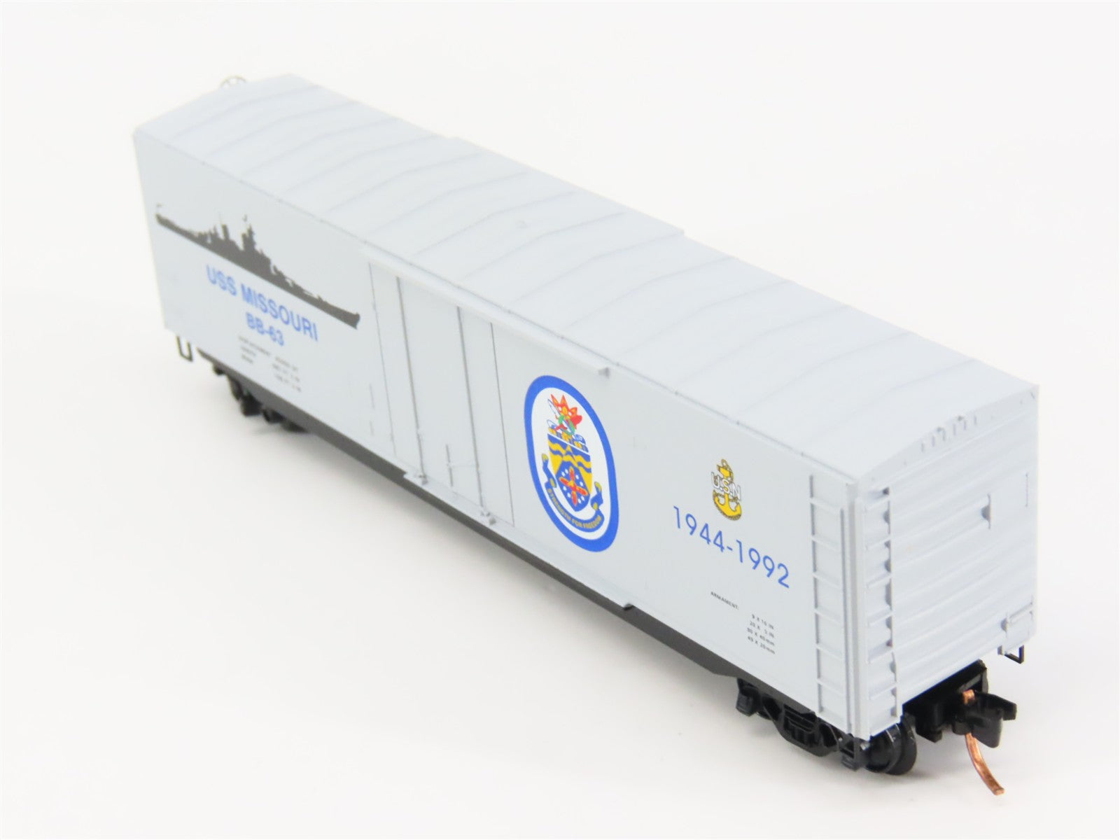 N Scale Micro-Trains MTL 03800401 USN U.S. Navy 50' Box Car BB-63 RTR
