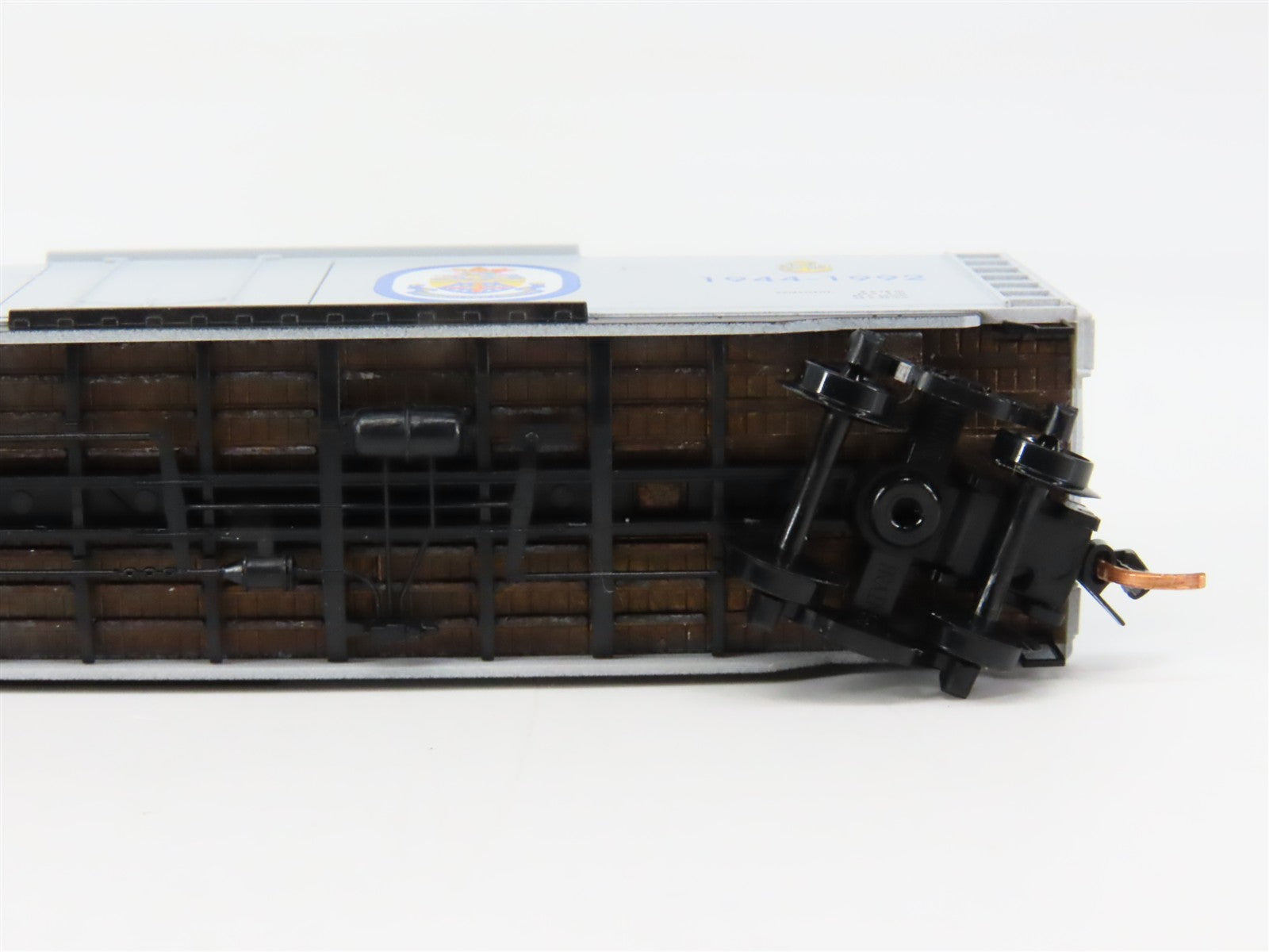 N Scale Micro-Trains MTL 03800401 USN U.S. Navy 50' Box Car BB-63 RTR