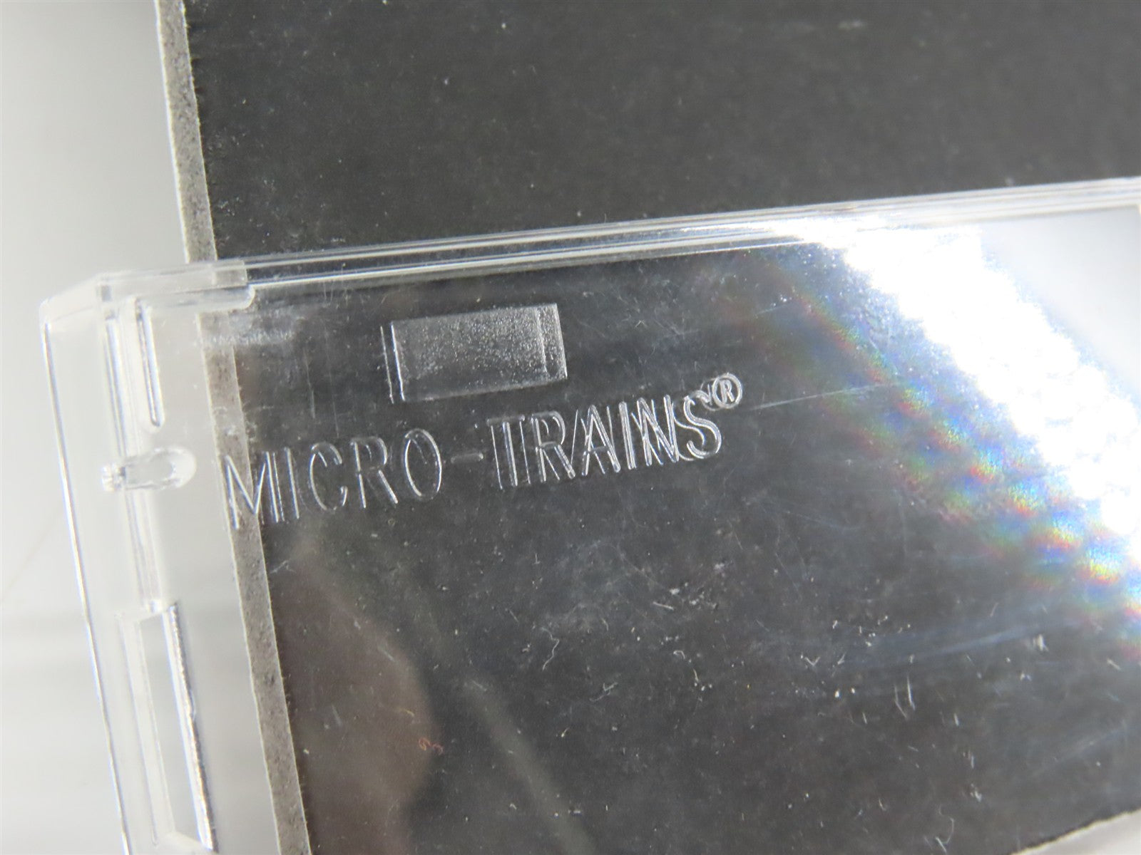 N Scale Micro-Trains MTL 94020 GRPX General Chemical 3-Bay Covered Hopper RTR