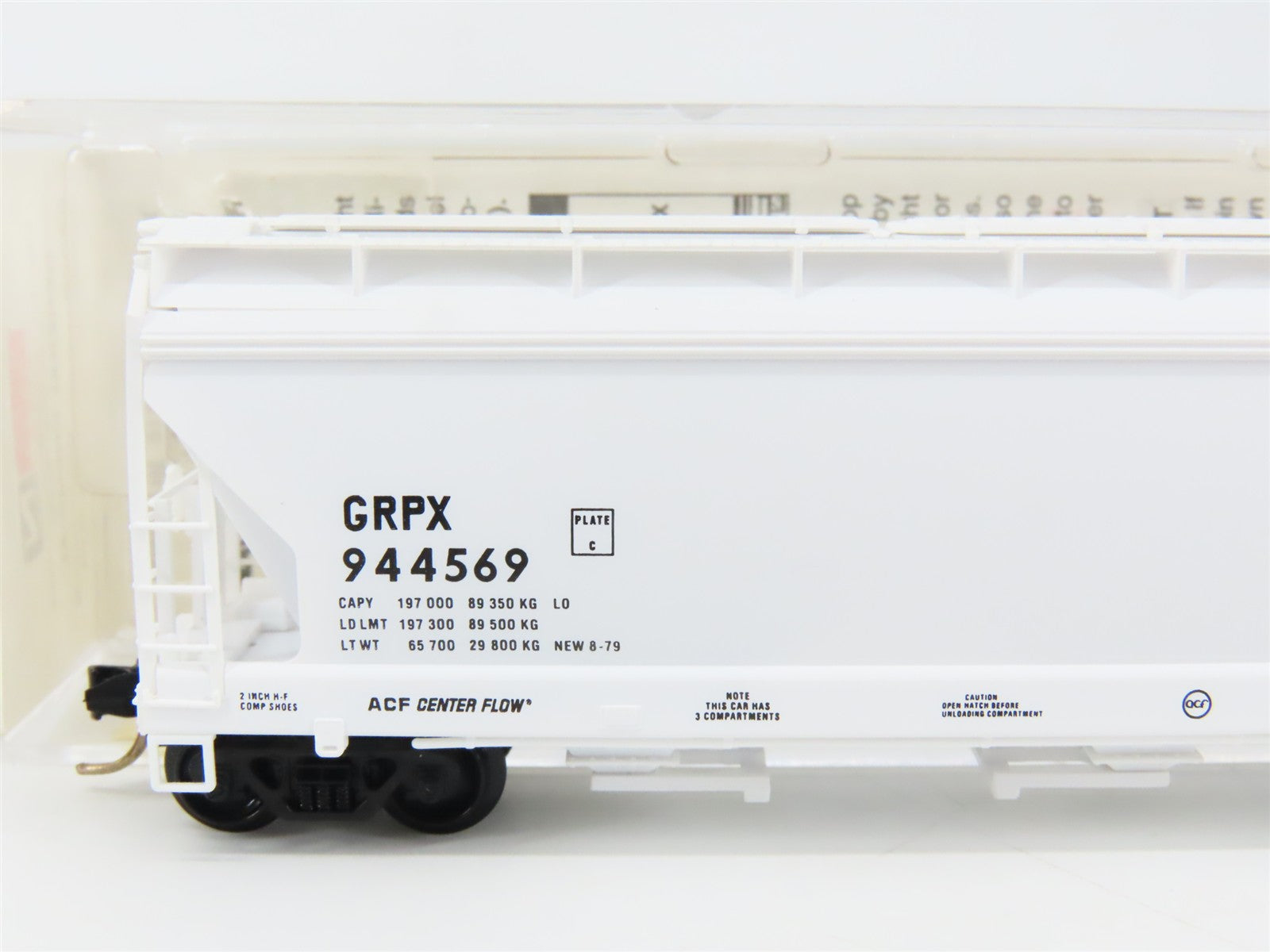 N Scale Micro-Trains MTL 94020 GRPX General Chemical 3-Bay Covered Hopper RTR