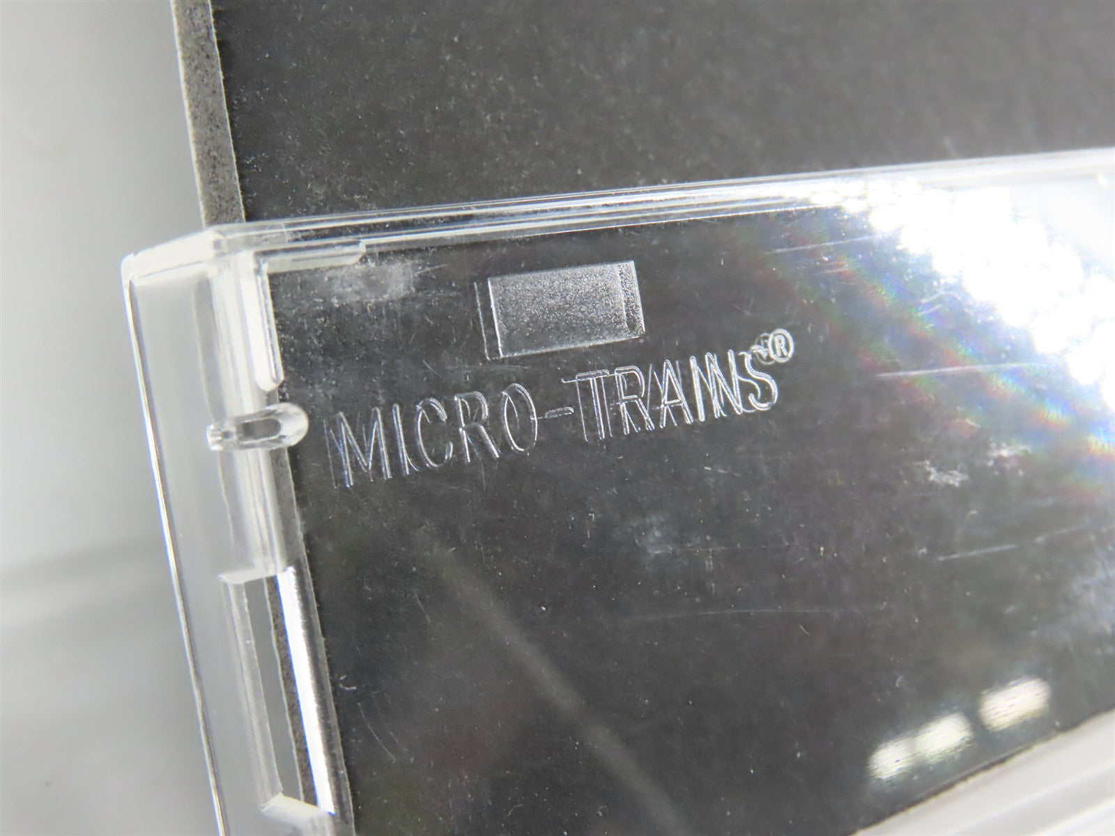 N Scale Micro-Trains MTL 94020 GRPX General Chemical 3-Bay Covered Hopper RTR