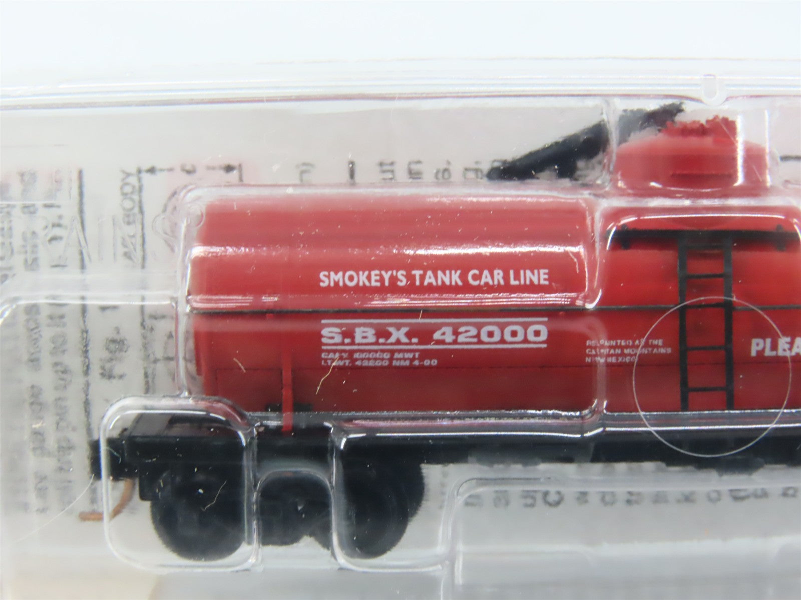N Scale Micro-Trains MTL 65460 SBX Smokey's Tank Car Line 39' Tank Car 42000 RTR