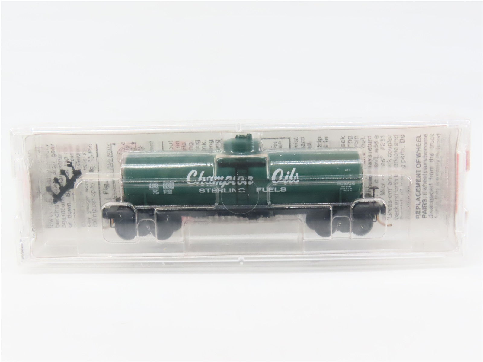 N Scale Micro-Trains MTL 65490 Champion Oils - Sterling Fuels 39' Tank Car RTR