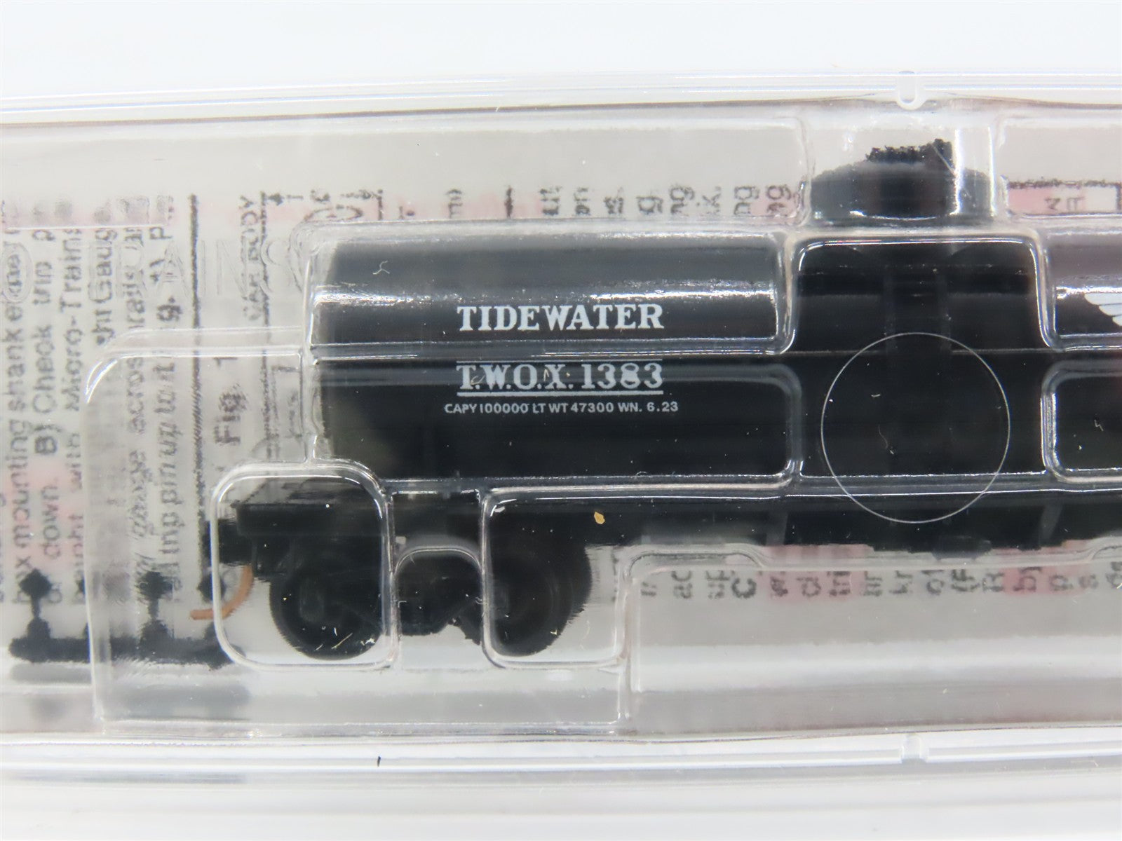 N Scale Micro-Trains MTL 65480 TWOX Tidewater Oil Company 39' Tank Car 1383 RTR