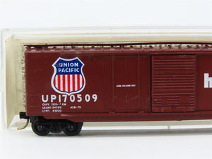 N Scale Micro-Trains MTL 33050 Union Pacific 50' Plug/Sliding Door Box Car RTR