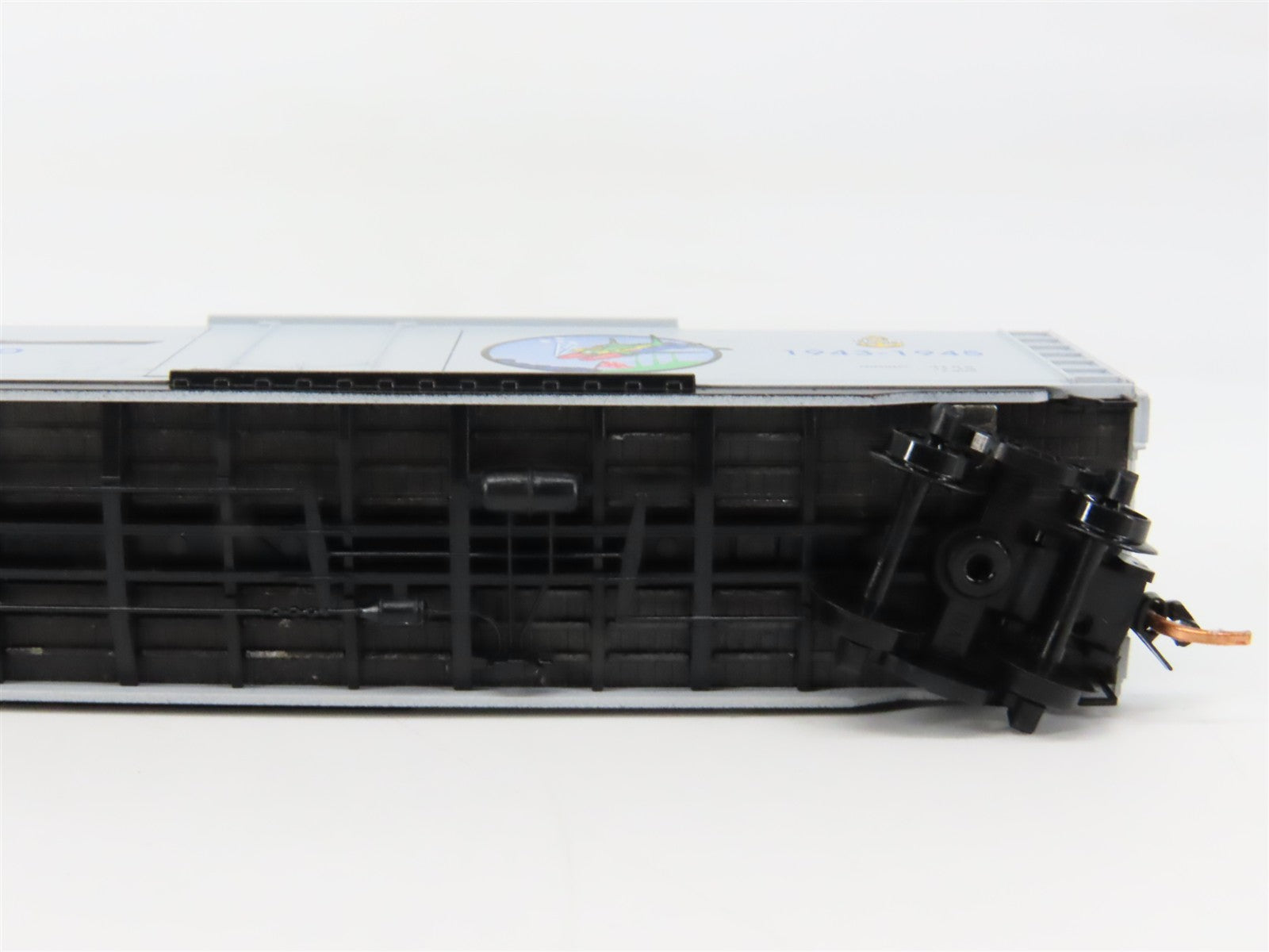 N Scale Micro-Trains MTL 03800403 SS U.S. Navy 50' Box Car 383 RTR
