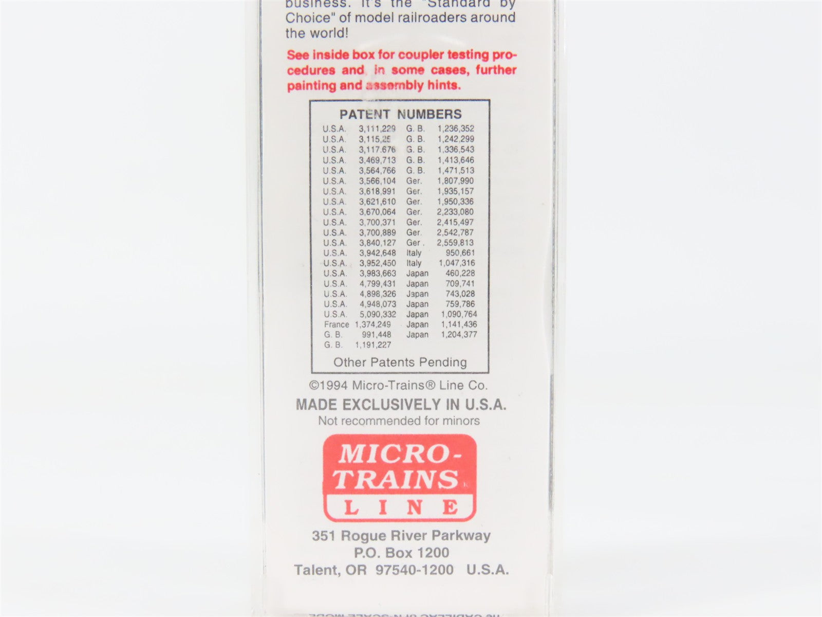 N Scale Micro-Trains MTL 94040 SP Southern Pacific 3-Bay Covered Hopper RTR
