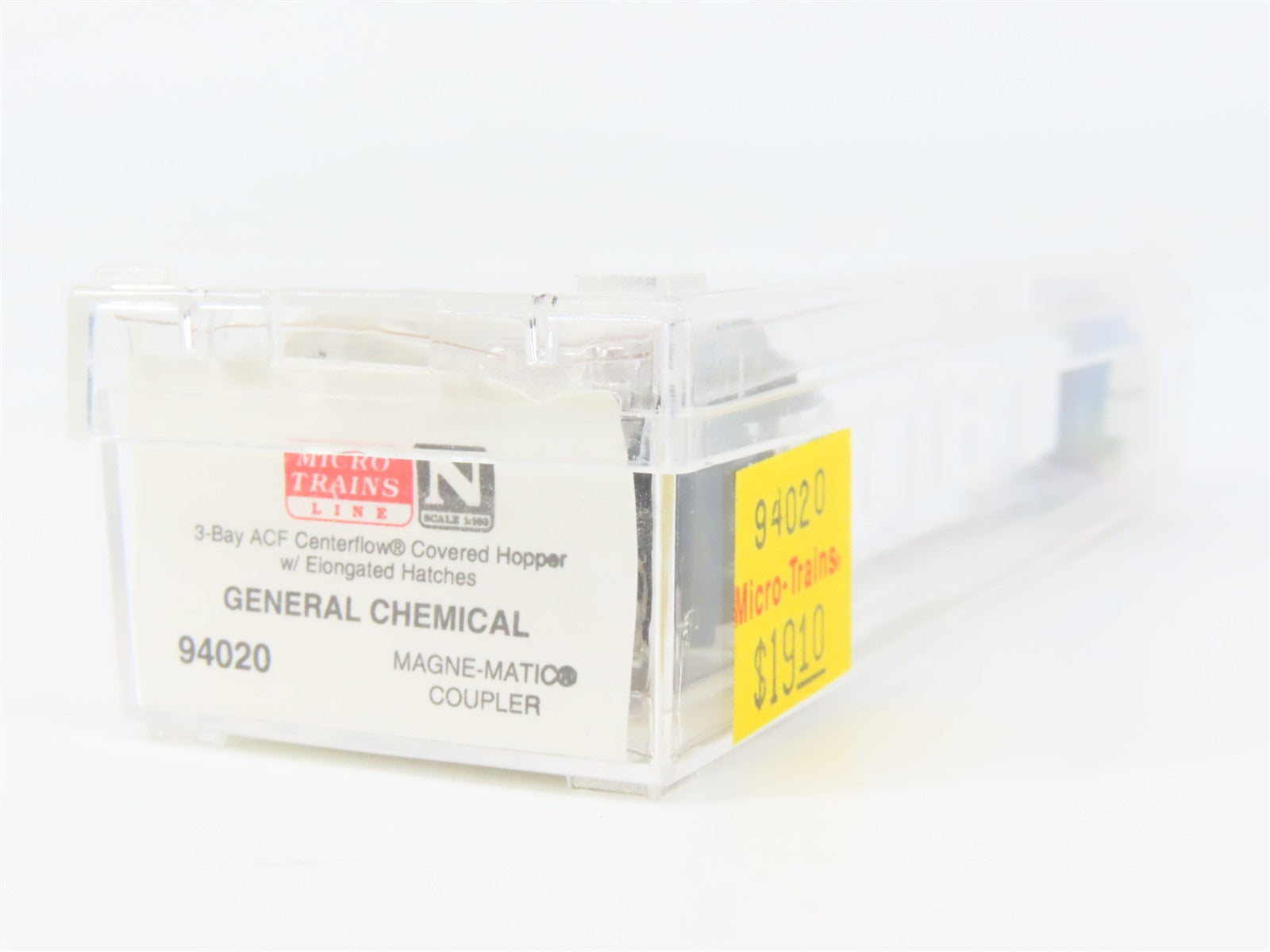 N Scale Micro-Trains MTL 94020 GRPX General Chemical 3-Bay Covered Hopper RTR