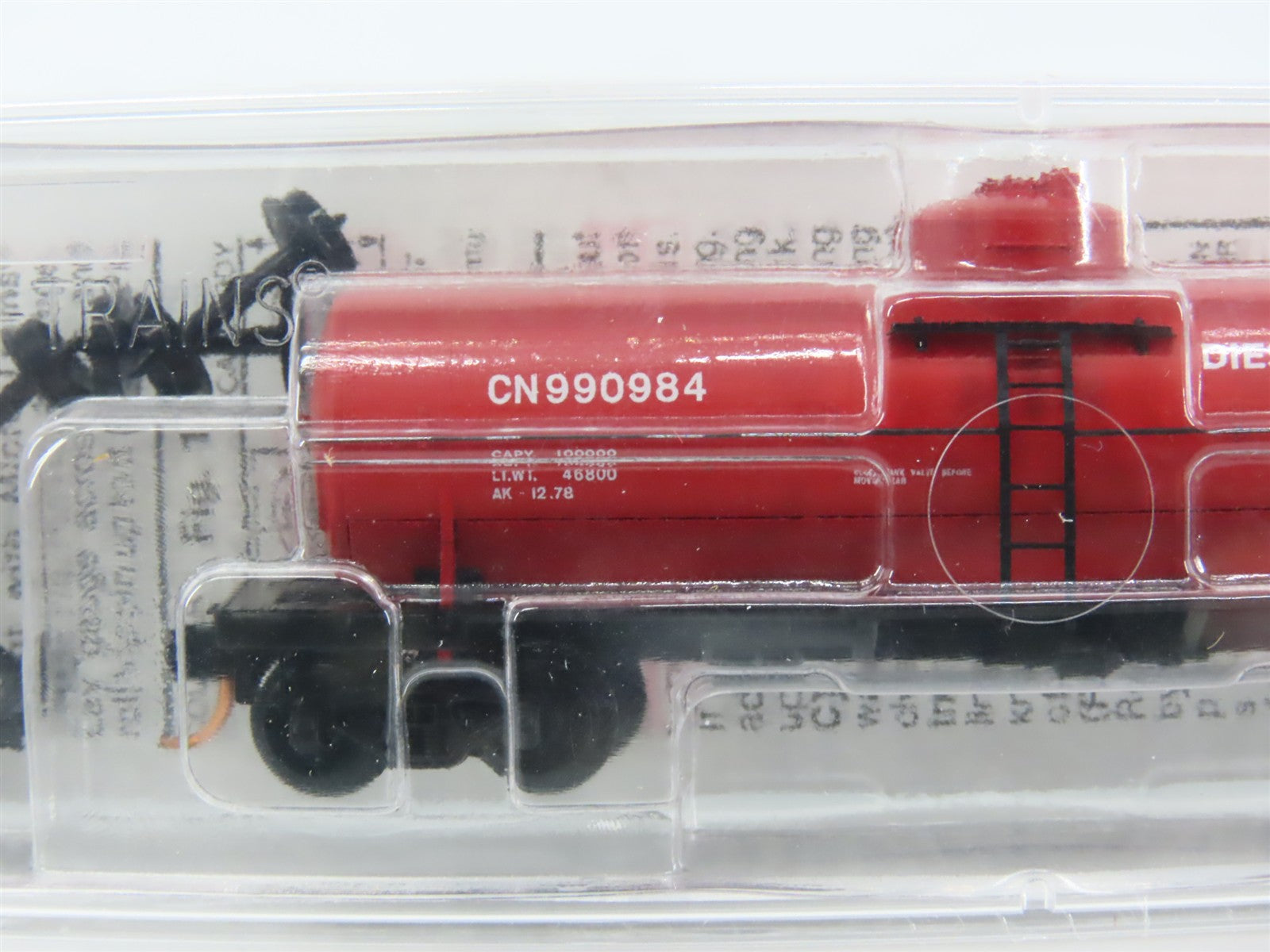 N Scale Micro-Trains MTL 65560 CN Canadian National 39' Tank Car 990984 RTR