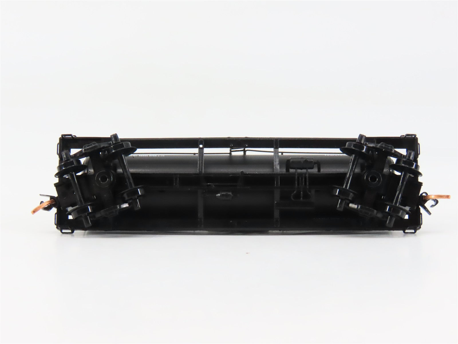 N Scale Micro-Trains MTL 65550 WPMW Western Pacific 39' Single Dome Tank Car RTR