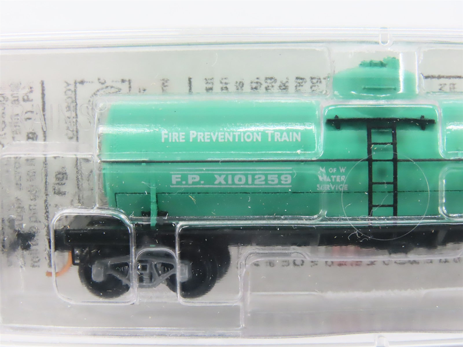 N Scale Micro-Trains MTL 65540 FP Smokey Bear 39' Single Dome Tank Car RTR