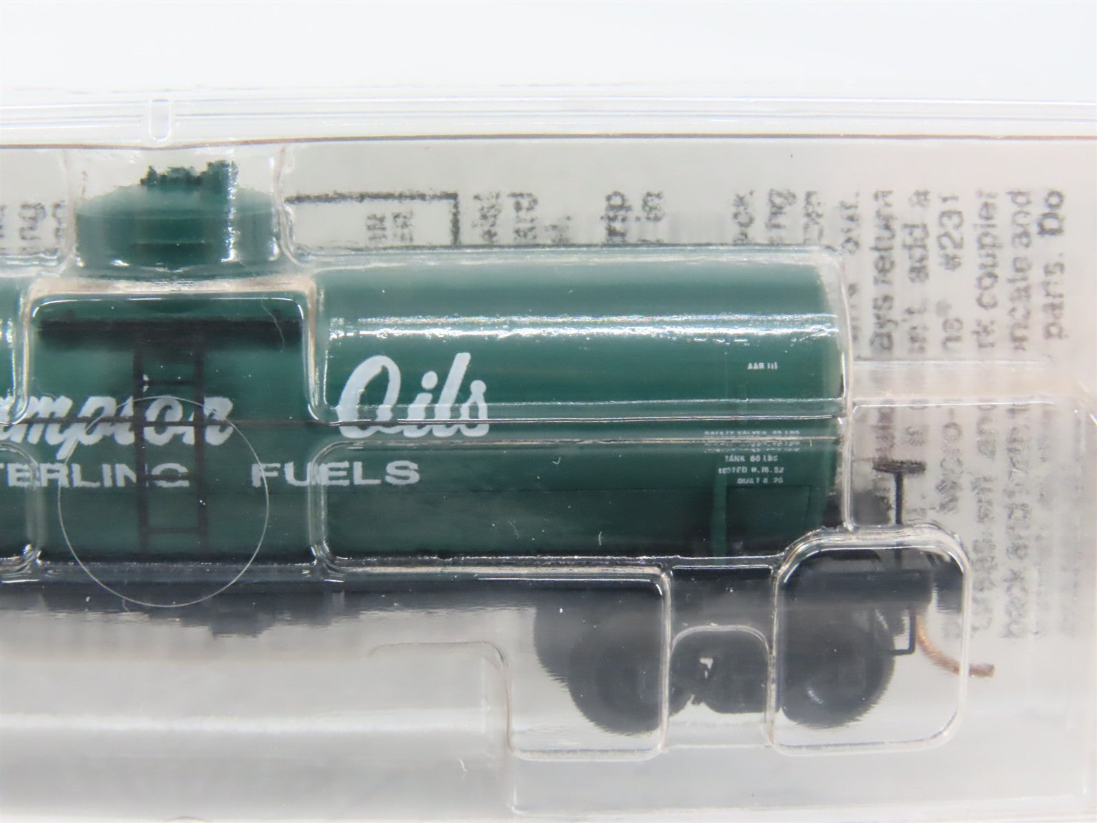 N Scale Micro-Trains MTL 65490 Champion Oils - Sterling Fuels 39' Tank Car RTR