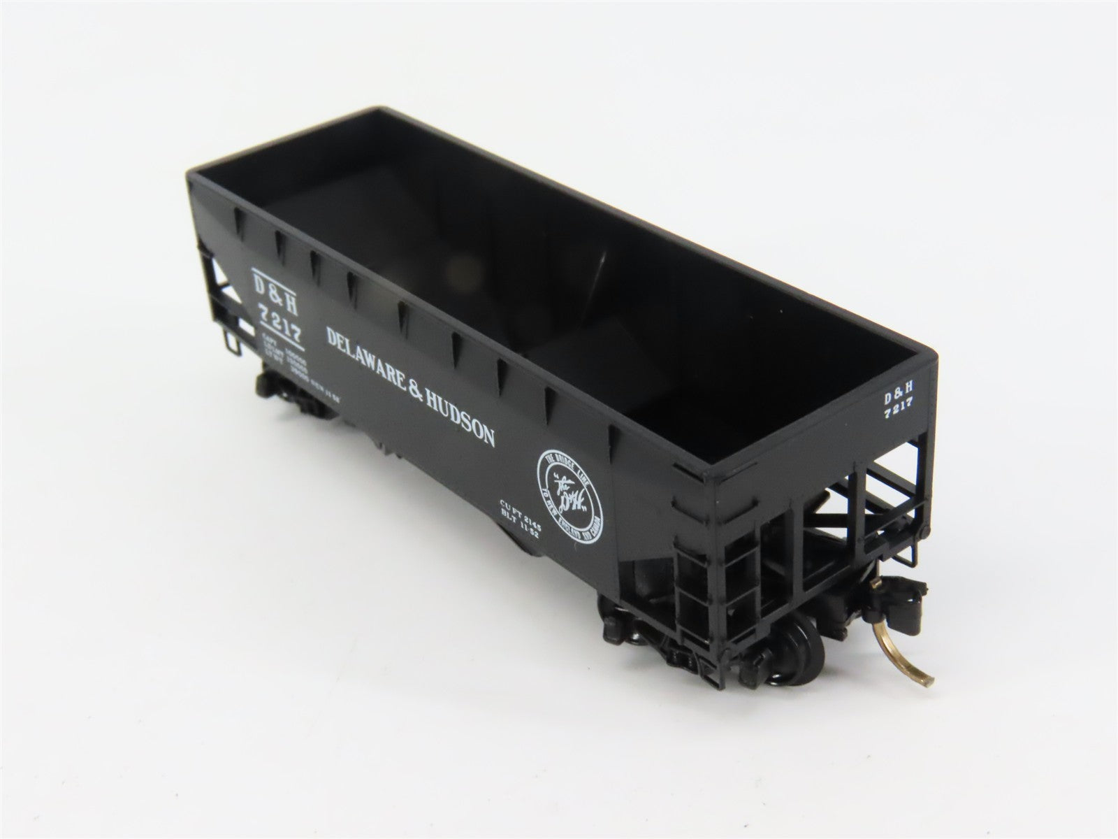 N Scale Micro-Trains MTL 55170 D&H Delaware & Hudson 33' 2-Bay Hopper 7217 RTR