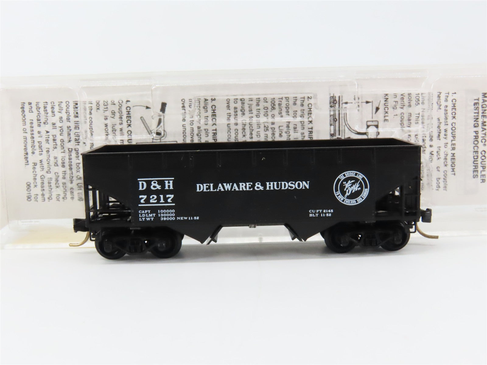 N Scale Micro-Trains MTL 55170 D&H Delaware & Hudson 33' 2-Bay Hopper 7217 RTR