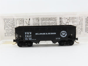 N Scale Micro-Trains MTL 55170 D&H Delaware & Hudson 33' 2-Bay Hopper 7217 RTR