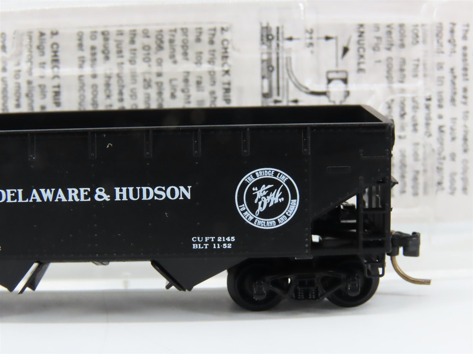 N Scale Micro-Trains MTL 55170 D&H Delaware & Hudson 33' 2-Bay Hopper 7217 RTR