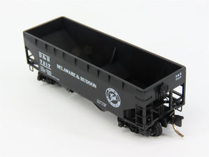 N Scale Micro-Trains MTL 55170 D&H Delaware & Hudson 33' 2-Bay Hopper 7217 RTR