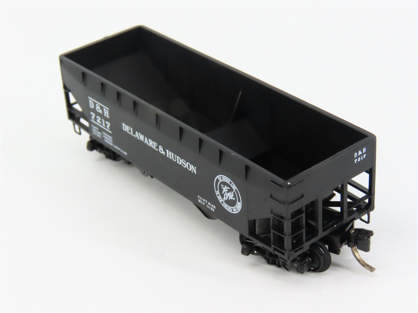 N Scale Micro-Trains MTL 55170 D&H Delaware & Hudson 33' 2-Bay Hopper 7217 RTR