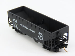 N Scale Micro-Trains MTL 55170 D&H Delaware & Hudson 33' 2-Bay Hopper 7215 RTR