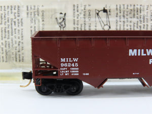 N Scale Micro-Trains MTL 55160 MILW Milwaukee Road 33' 2-Bay Hopper 96245 RTR
