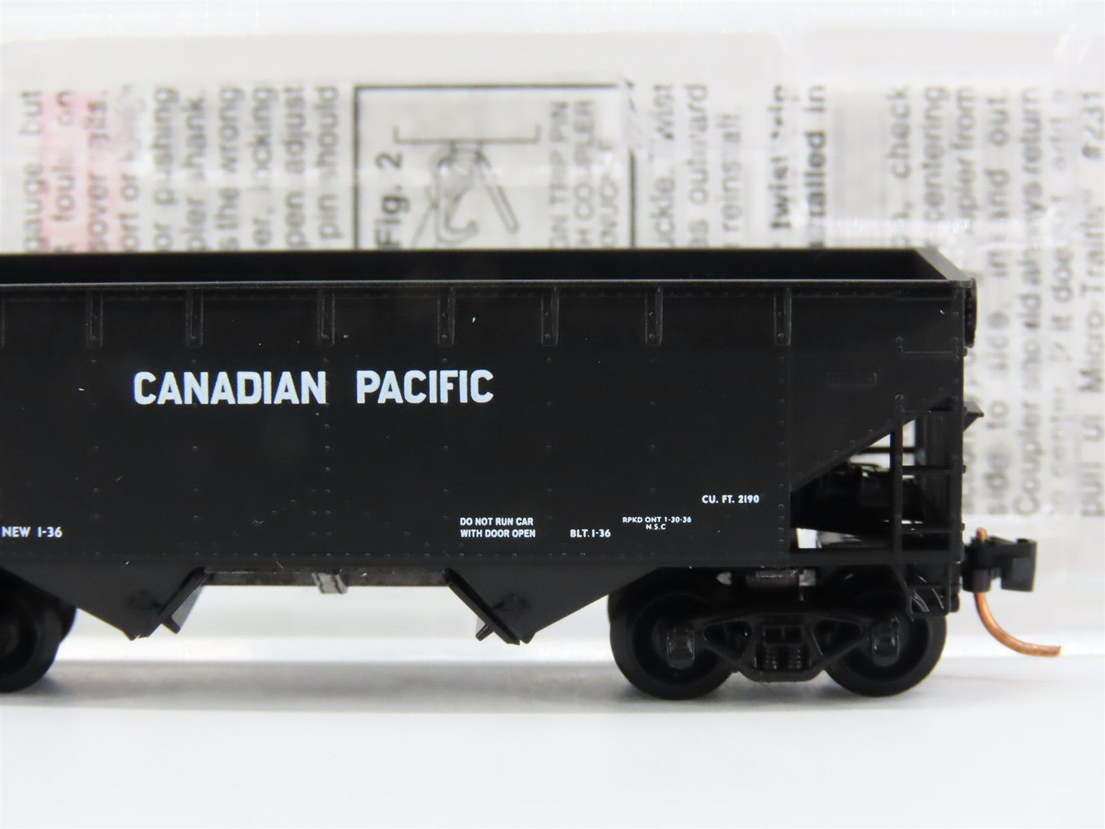 N Scale Micro-Trains MTL 55150 CP Canadian Pacific 33' 2-Bay Hopper 354025 RTR
