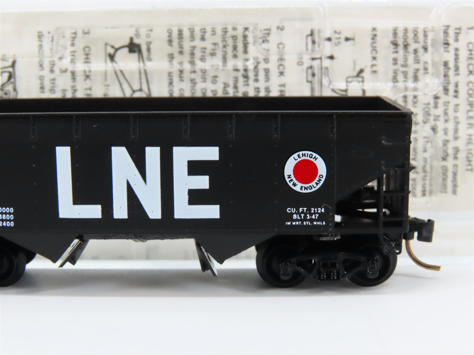 N Scale Micro-Trains MTL 55270 LNE Lehigh & New England 33' 2-Bay Hopper RTR