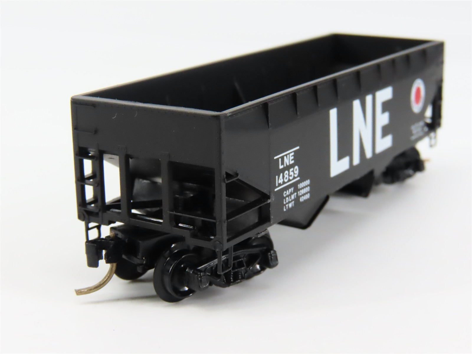 N Scale Micro-Trains MTL 55270 LNE Lehigh & New England 33' 2-Bay Hopper RTR