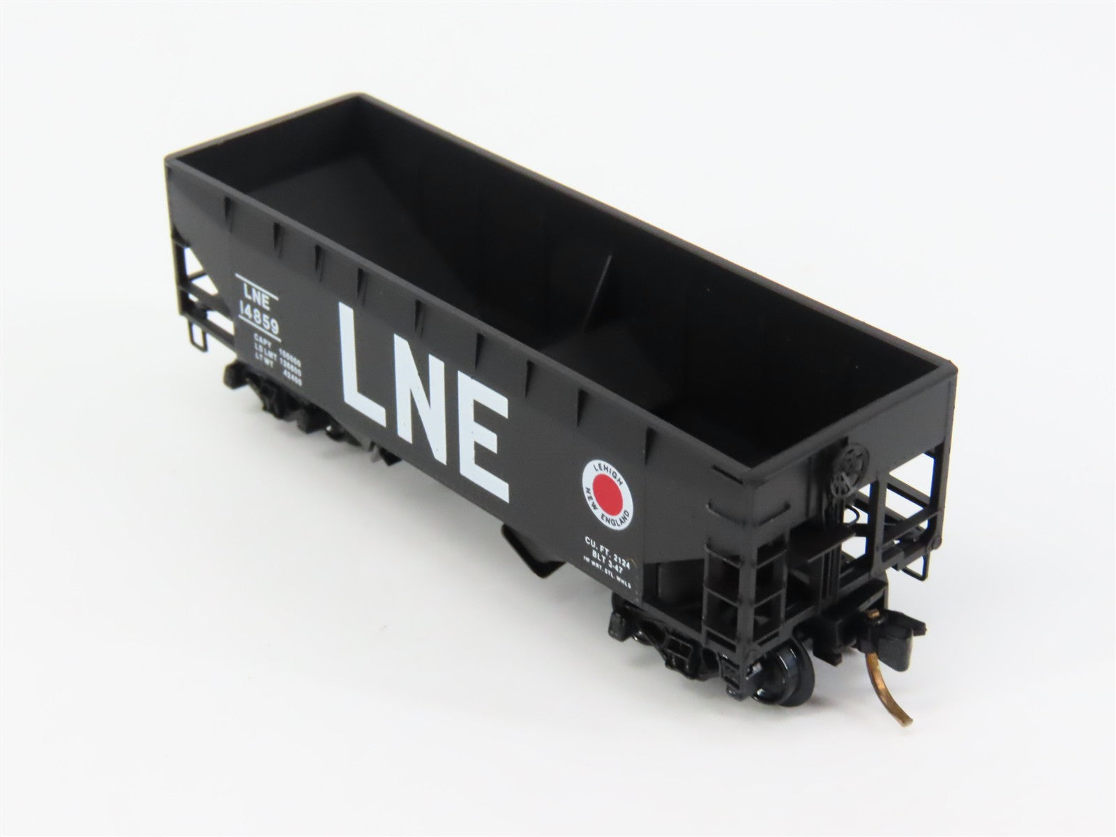 N Scale Micro-Trains MTL 55270 LNE Lehigh & New England 33' 2-Bay Hopper RTR