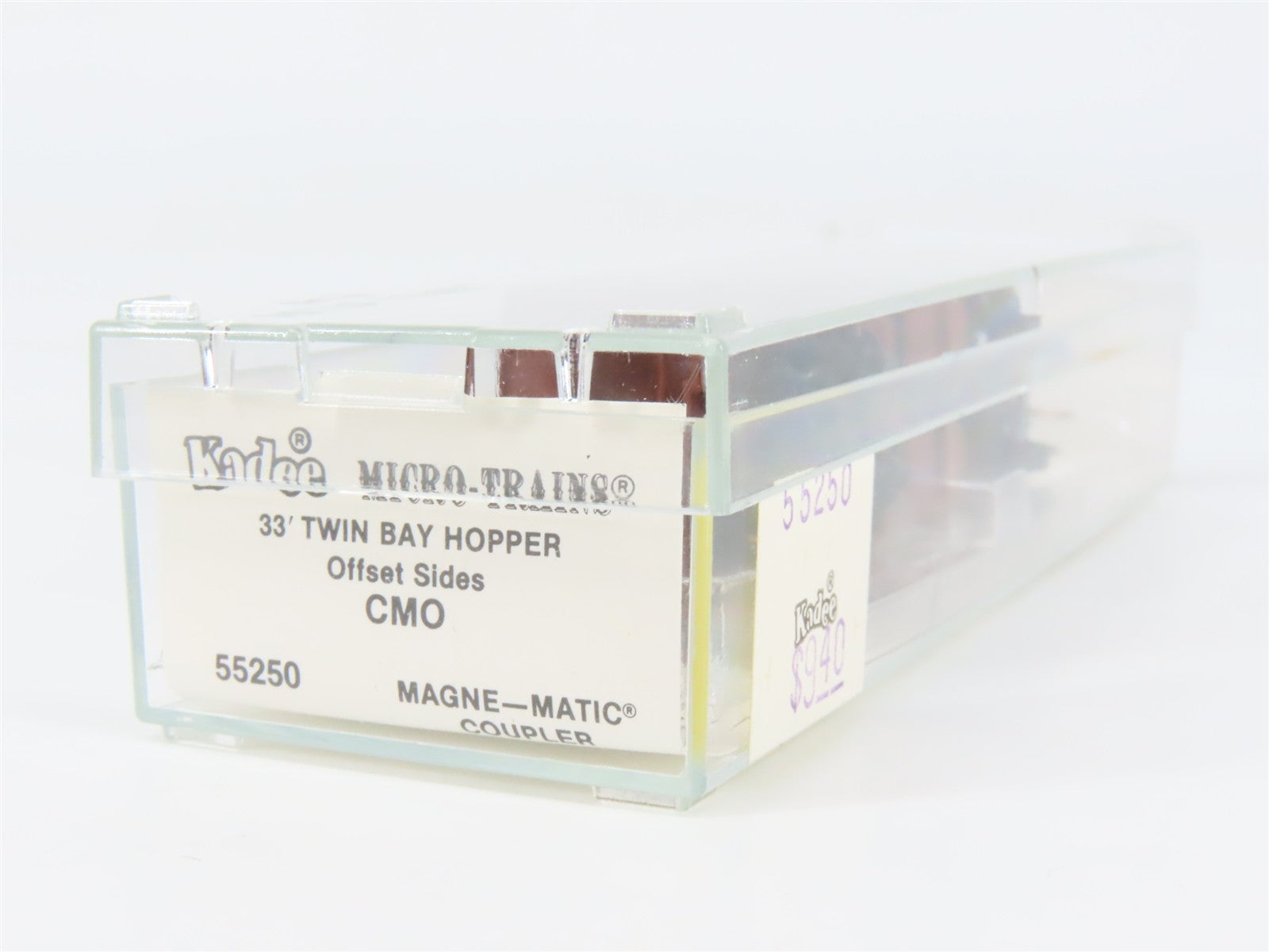 N Scale Micro-Trains MTL 55250 CMO Chicago & North Western 33' 2-Bay Hopper RTR