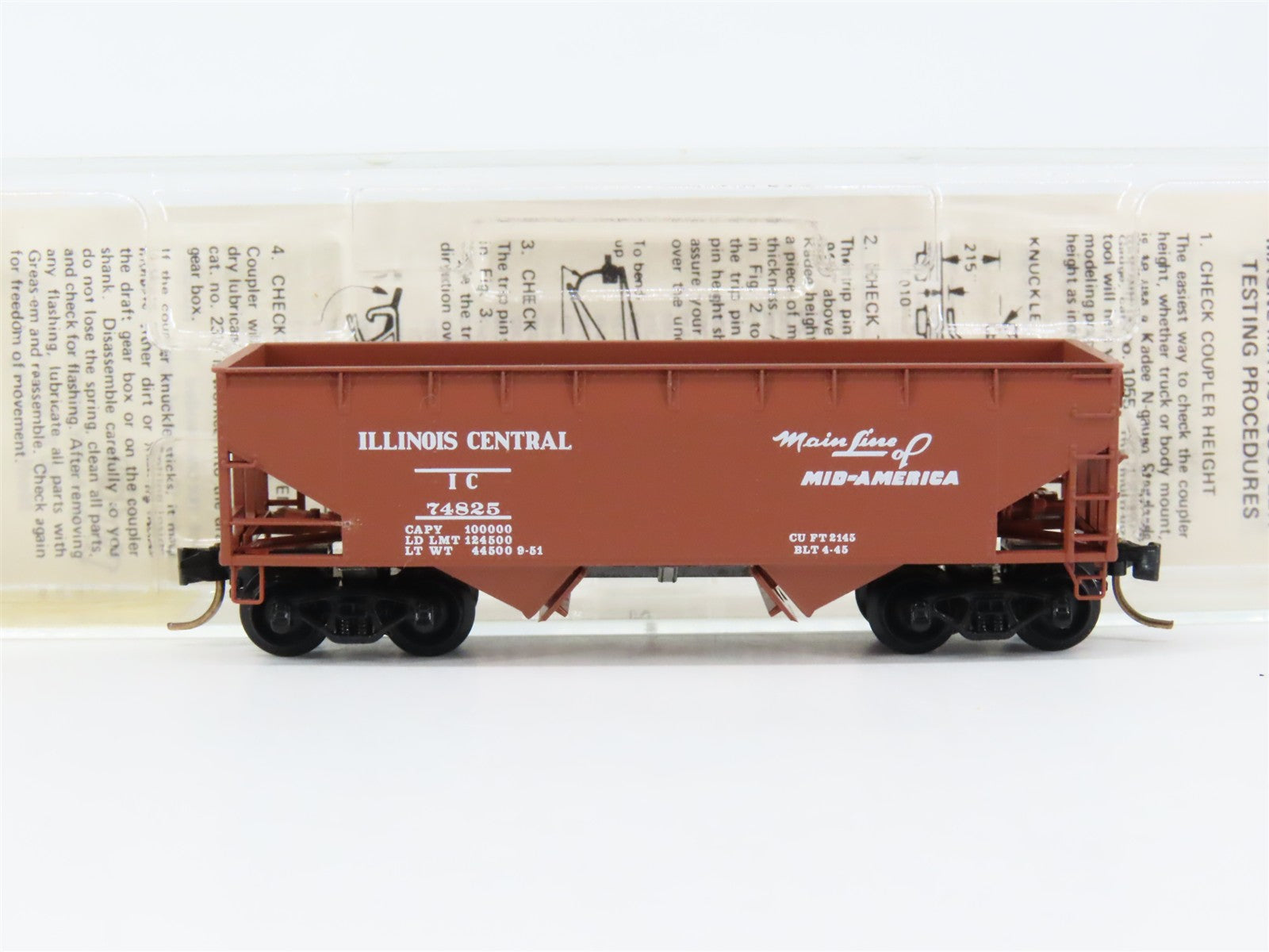 N Scale Micro-Trains MTL 55240 IC Illinois Central 33' 2-Bay Hopper 74825 RTR
