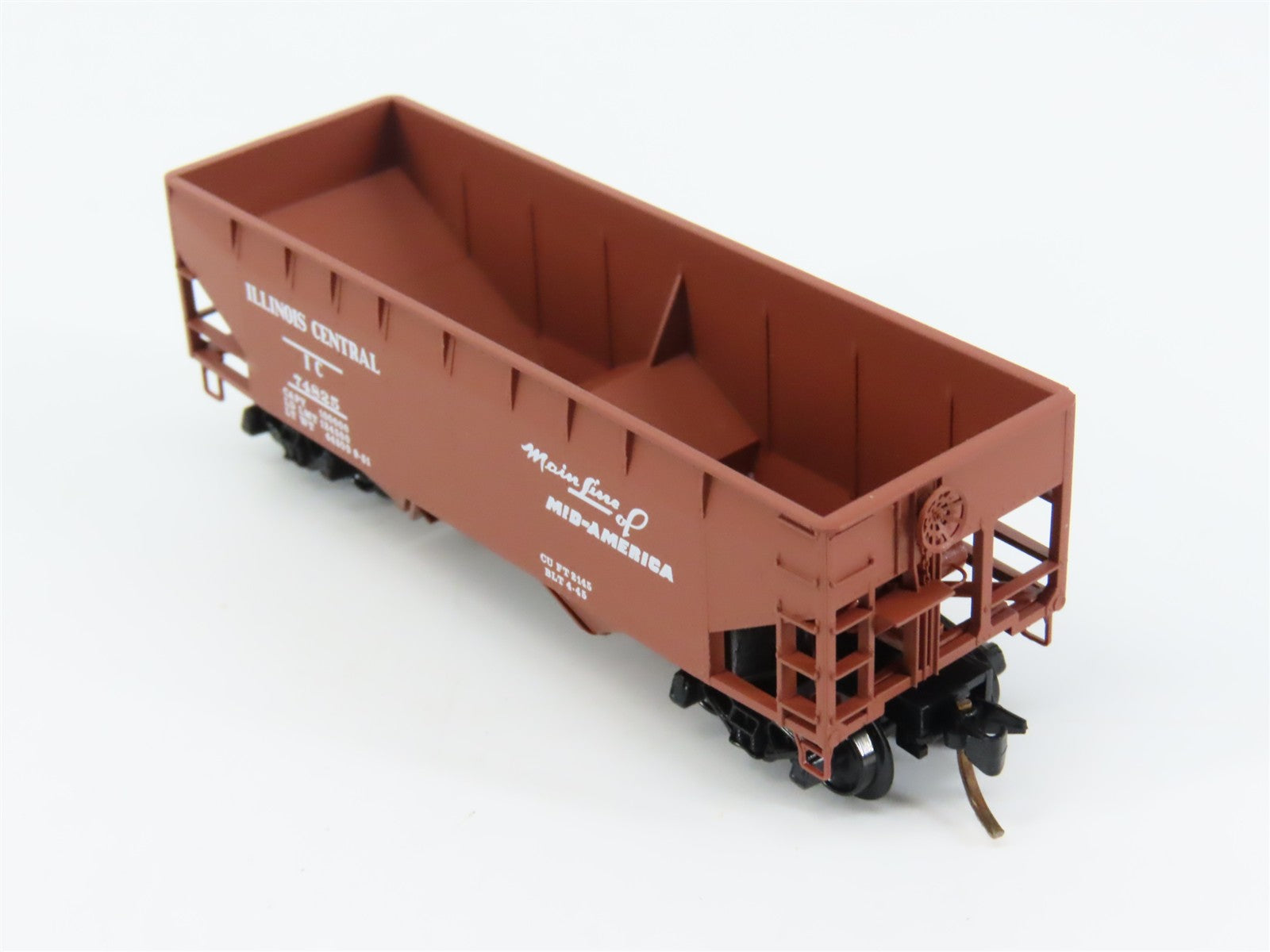 N Scale Micro-Trains MTL 55240 IC Illinois Central 33' 2-Bay Hopper 74825 RTR