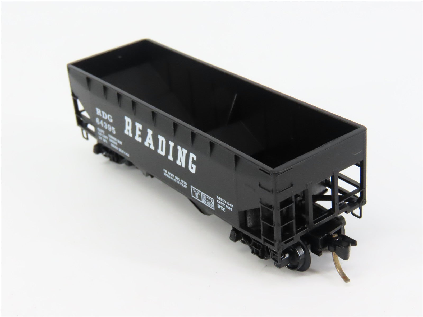 N Scale Micro-Trains MTL 55220 RDG Reading 33' 2-Bay Hopper 64395 RTR