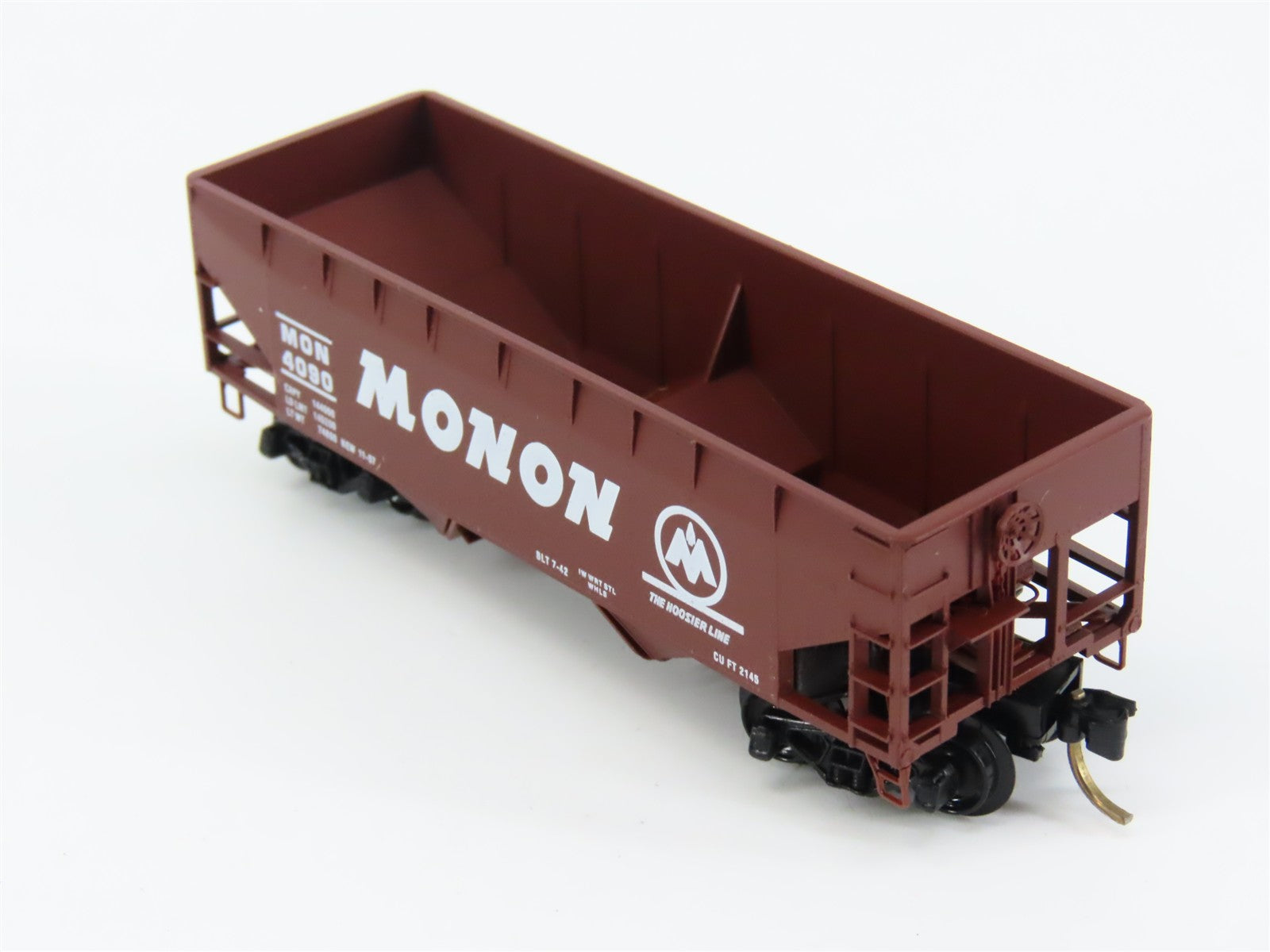 N Scale Micro-Trains MTL 55200 MON Monon 33' 2-Bay Hopper 4090 RTR