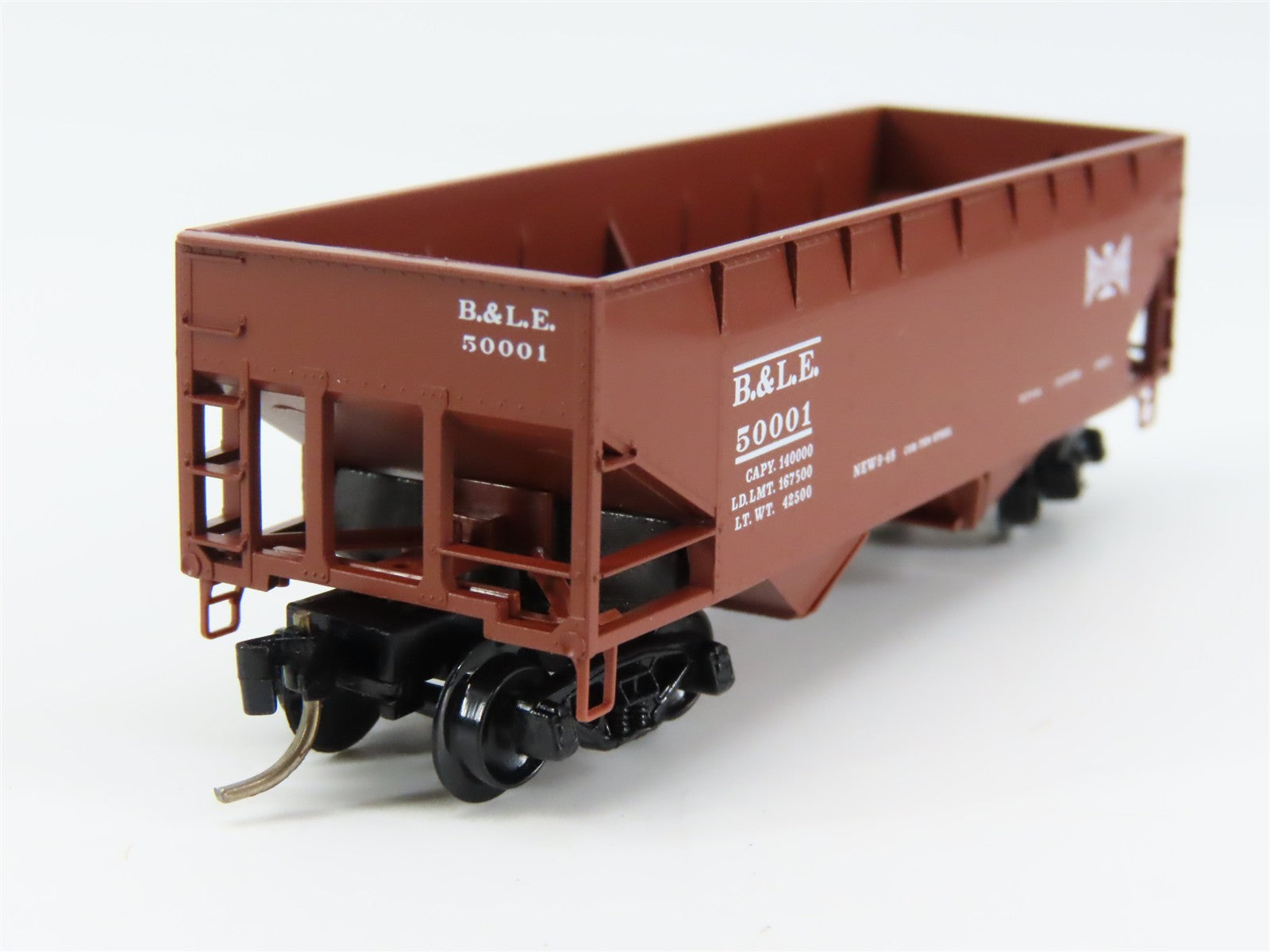 N Scale Micro-Trains MTL 55290 BLE Bessemer & Lake Erie 33' 2-Bay Hopper RTR