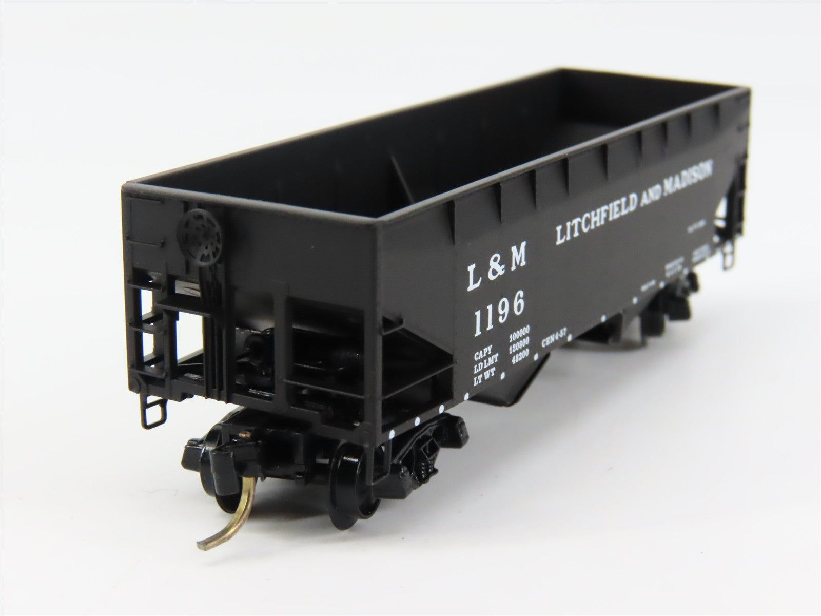 N Scale Micro-Trains MTL 55280 L&M Litchfield and Madison 33' 2-Bay Hopper RTR