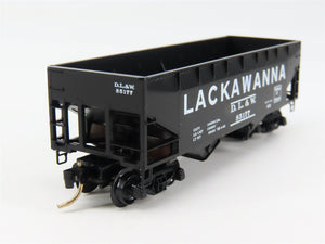 N Scale Micro-Trains MTL 55360 Delaware, Lackawanna & Western 33' Hopper RTR