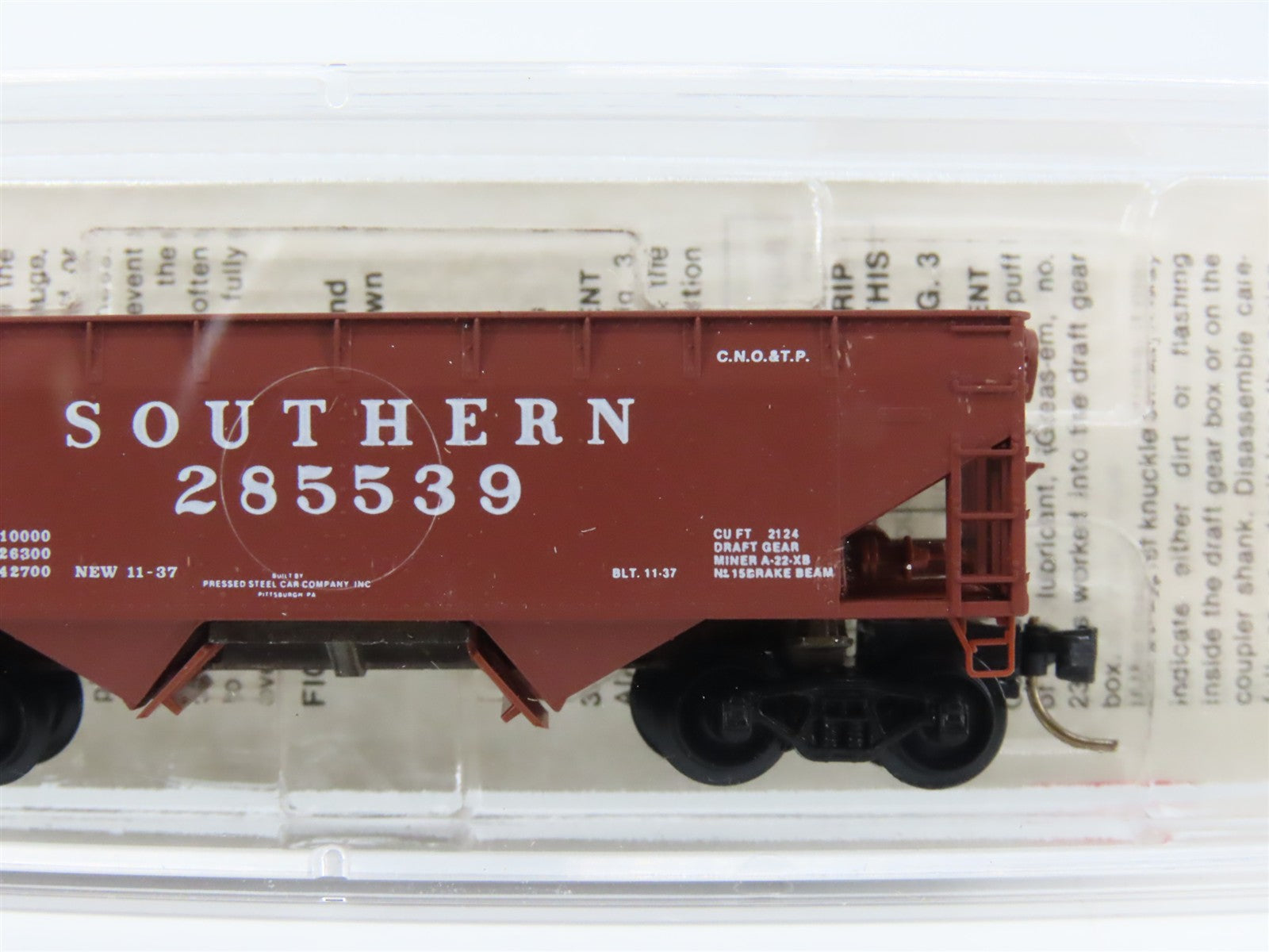 N Scale Micro-Trains MTL 55330 SOU Southern 33' 2-Bay Hopper 285539 RTR