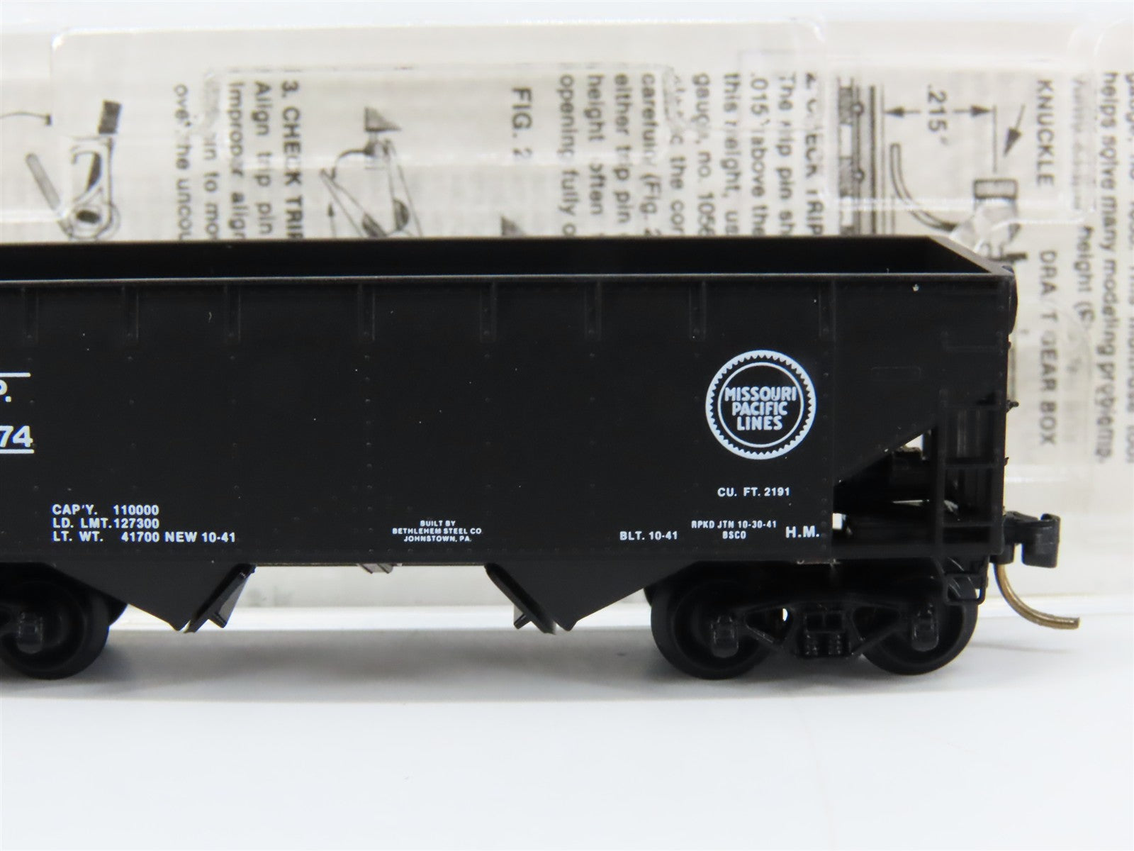 N Scale Micro-Trains MTL 55320 MP Missouri Pacific 33' 2-Bay Hopper 58774 RTR