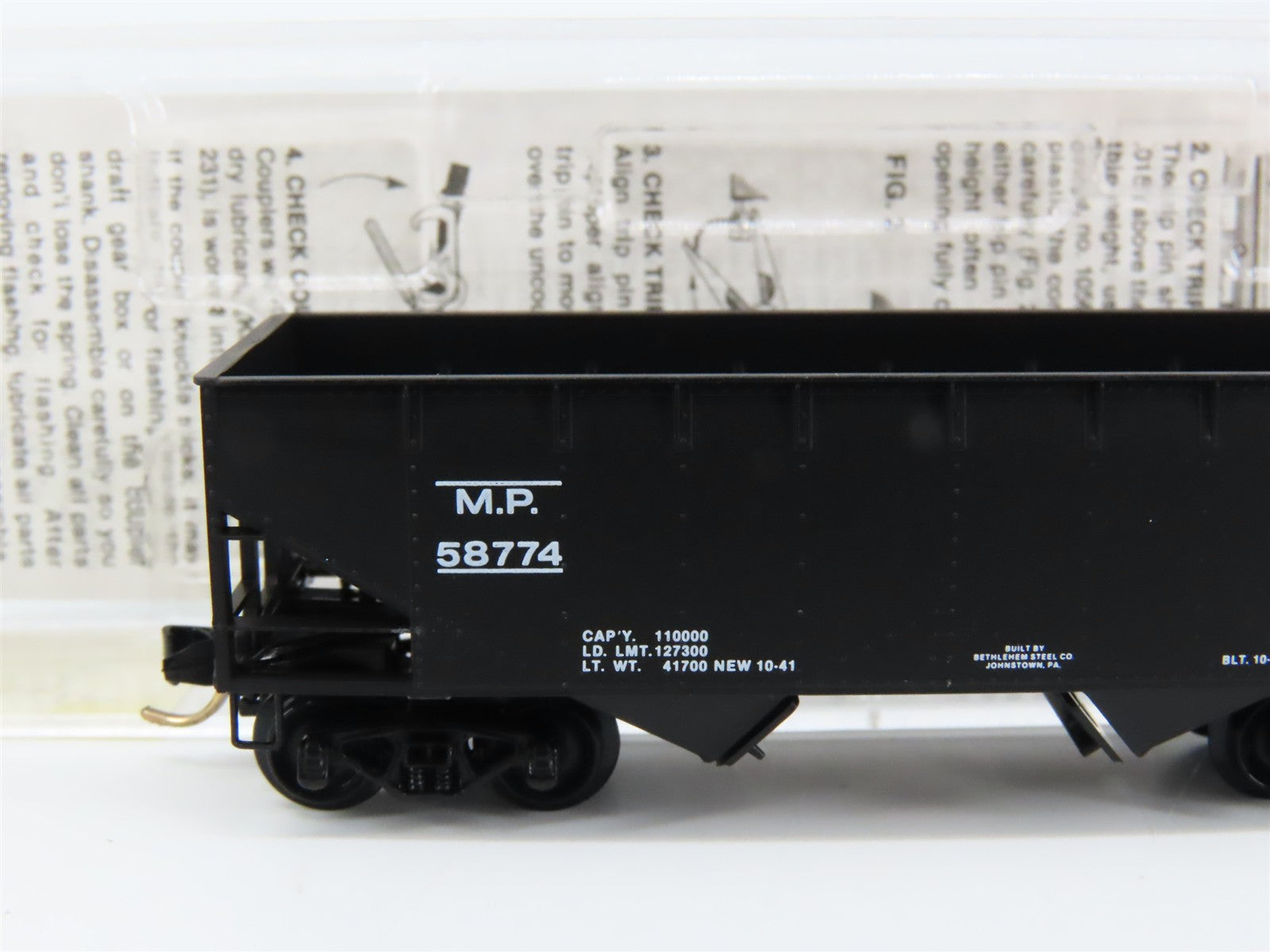 N Scale Micro-Trains MTL 55320 MP Missouri Pacific 33' 2-Bay Hopper 58774 RTR