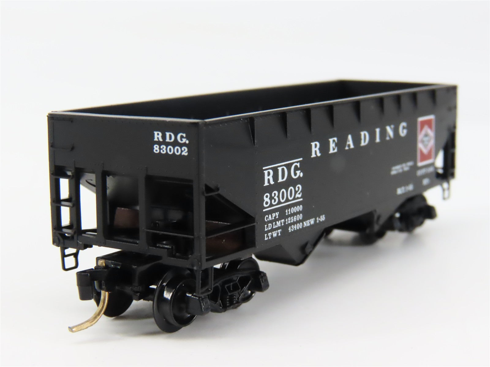 N Scale Micro-Trains MTL 55310 RDG Reading 33' 2-Bay Hopper 83002 RTR