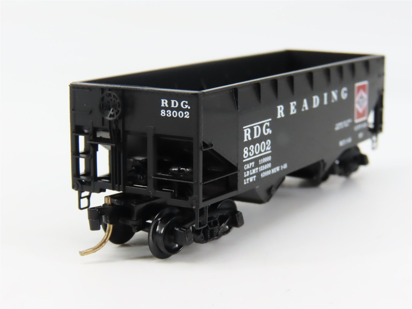 N Scale Micro-Trains MTL 55310 RDG Reading 33' 2-Bay Hopper 83002 RTR