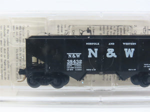 N Scale Micro-Trains MTL 56042 N&W Norfolk & Western 33' 2-Bay Hopper 38432 RTR