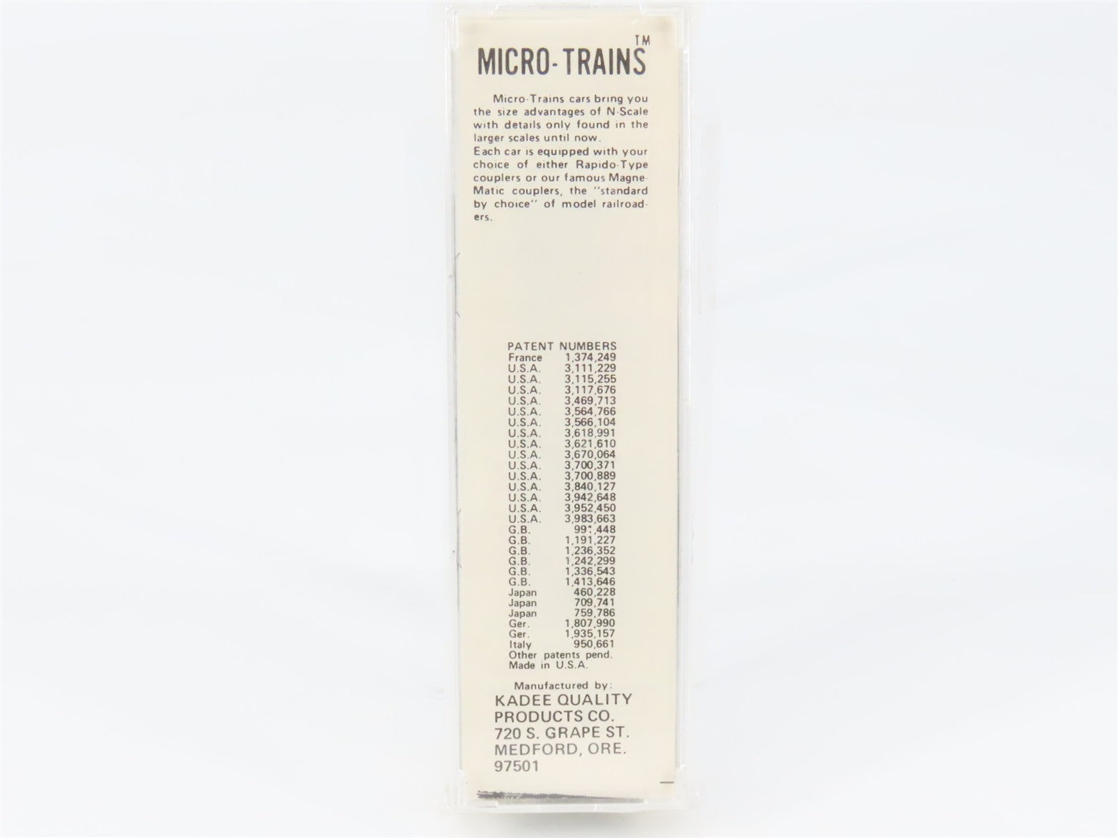 N Scale Micro-Trains MTL 56062 Pennsylvania 33' 2-Bay Rib Side Twin Hopper RTR