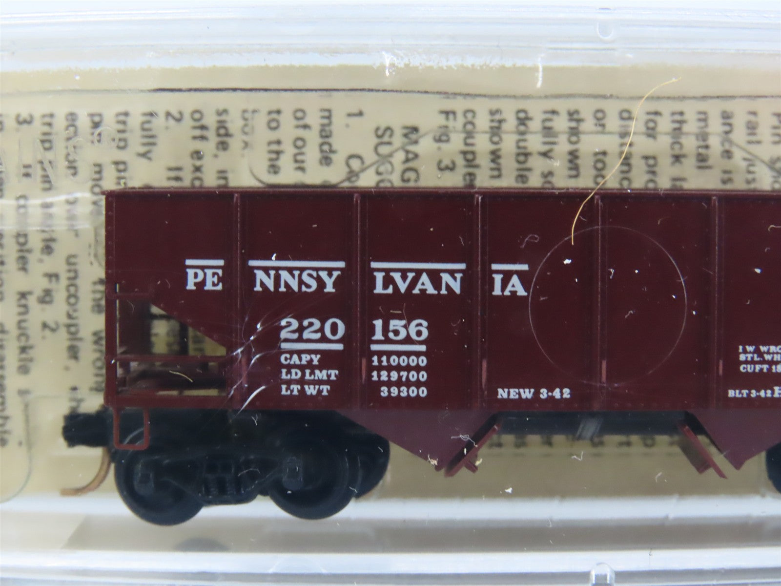 N Scale Micro-Trains MTL 56062 Pennsylvania 33' 2-Bay Hopper 220156 RTR