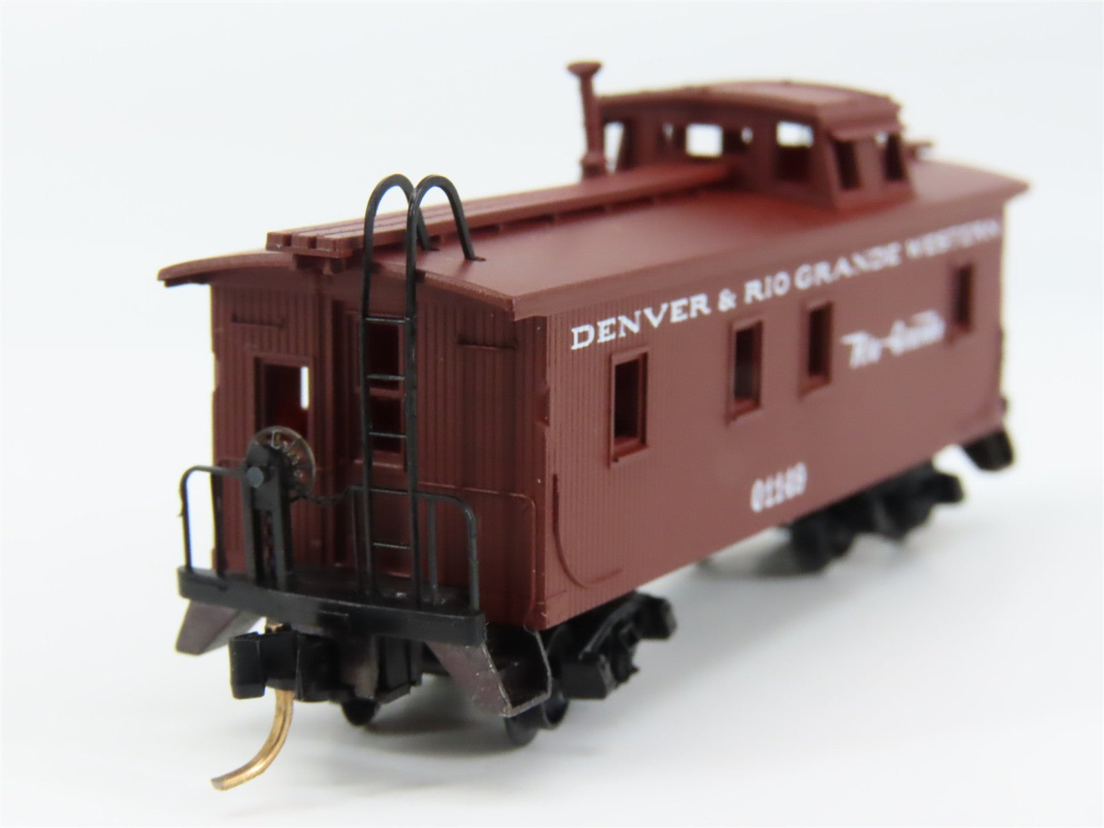 N Scale Micro-Trains MTL 50110 Denver & Rio Grande Western 34' Caboose 01149 RTR